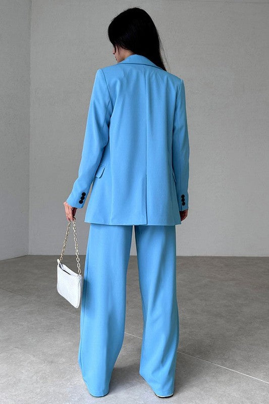 OVERSIZED BLAZER AND TROUSERS SUIT SET