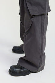 CARGO PANTS WITH POCKET DETAIL